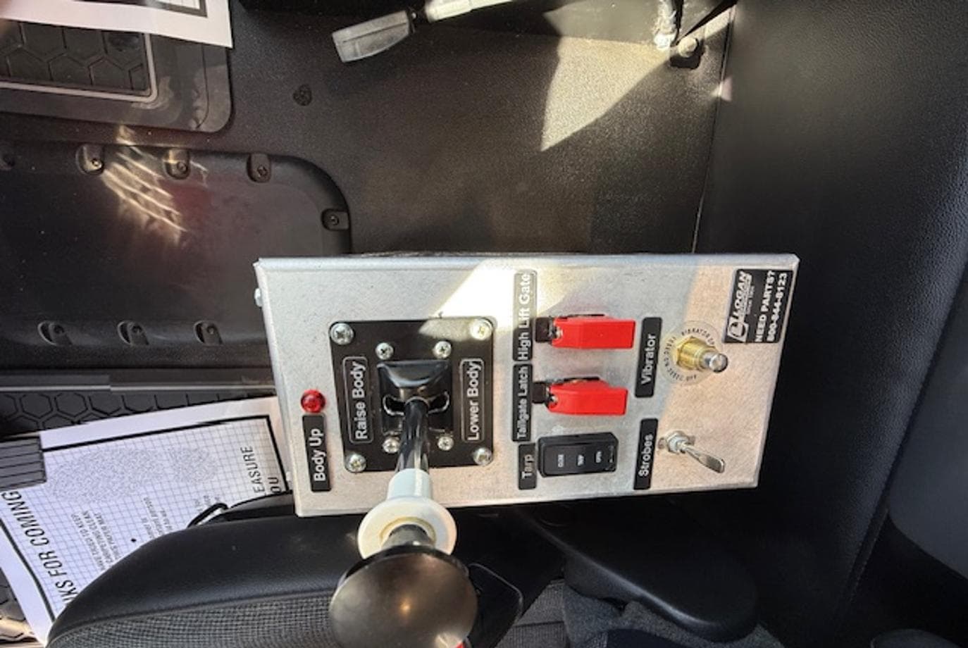 2025 Kenworth T880 — thumbnail 6