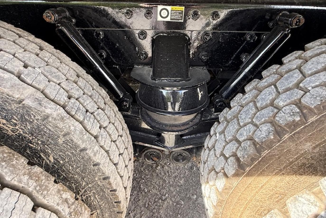 2025 Kenworth T880 — thumbnail 18