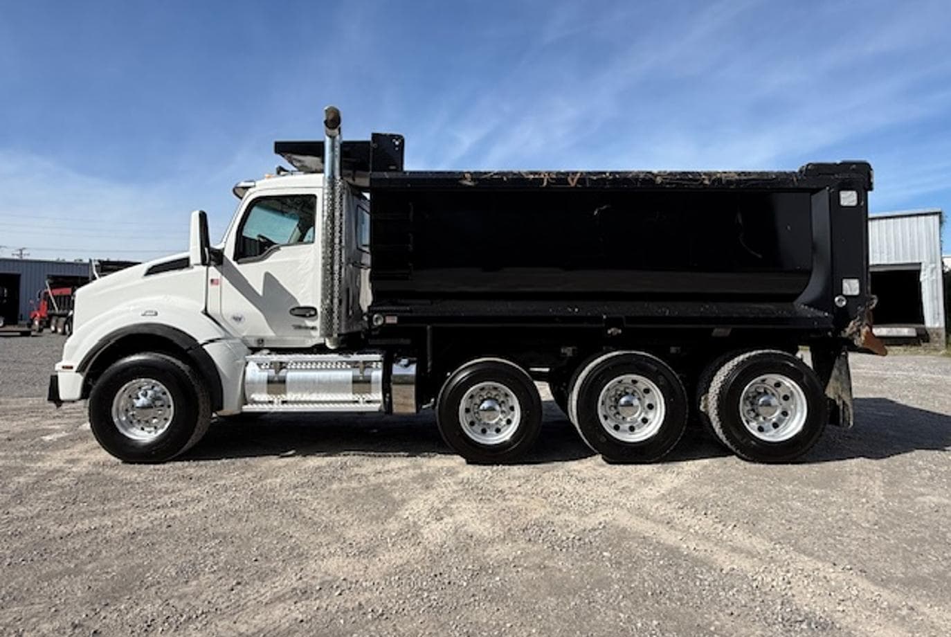 2025 Kenworth T880 — thumbnail 32