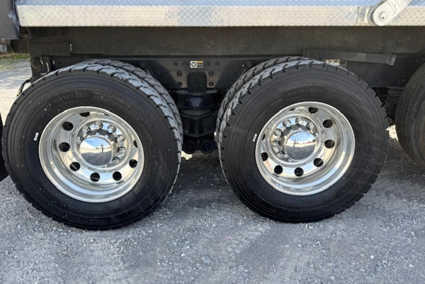 2025 Kenworth T880 — thumbnail 11