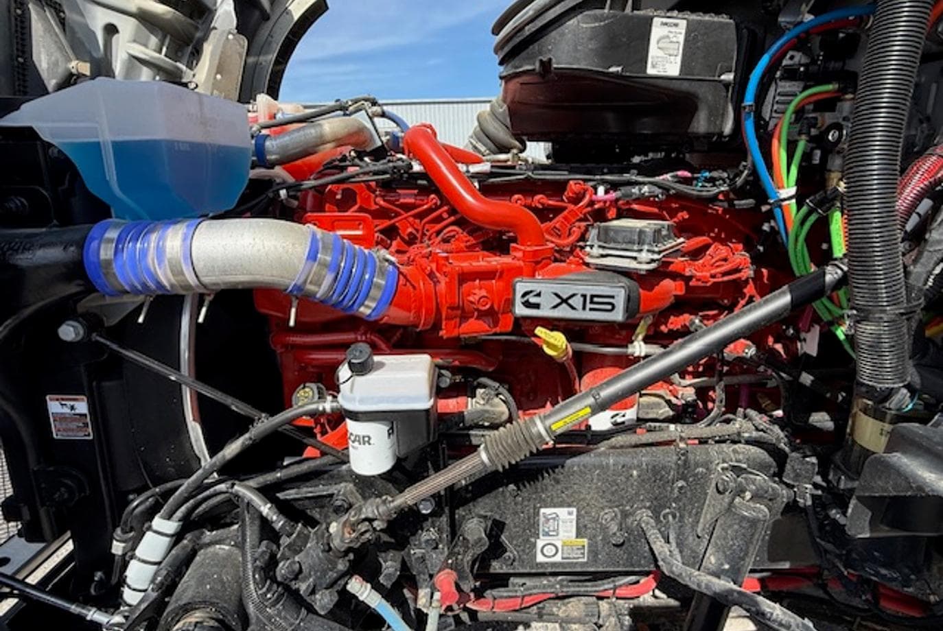 2025 Kenworth T880 — thumbnail 22