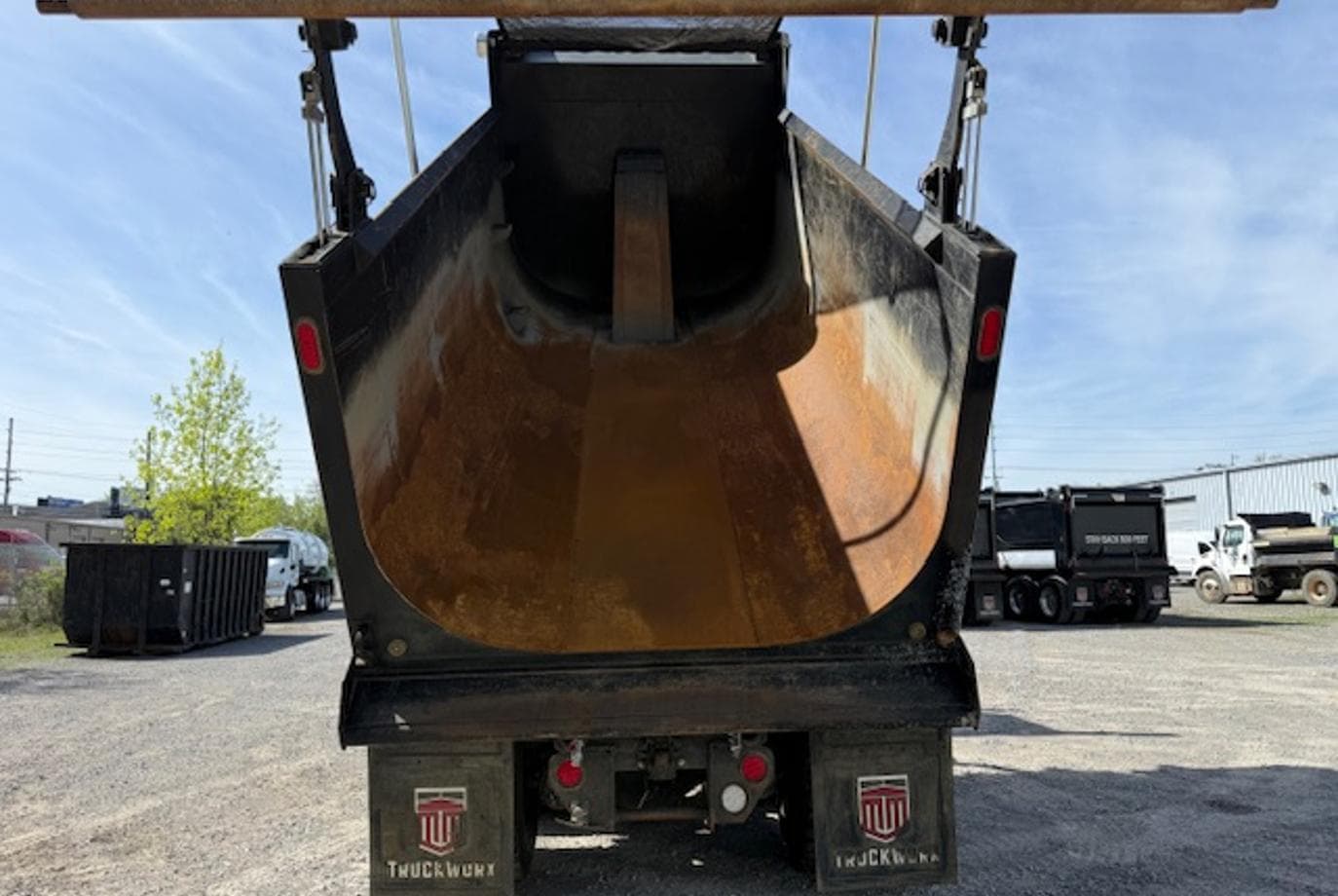 2025 Kenworth T880 — thumbnail 30