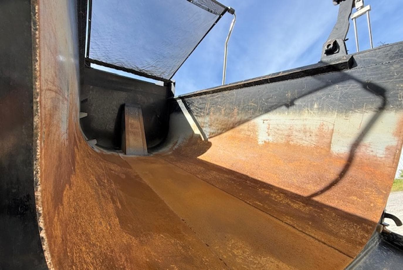 2025 Kenworth T880 — thumbnail 32