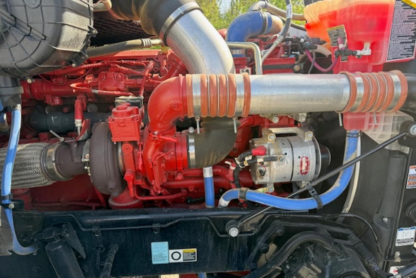 2025 Kenworth T880 — thumbnail 16