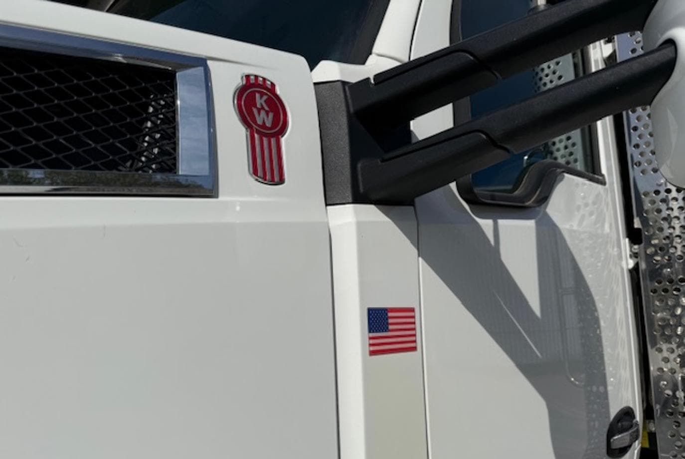 2025 Kenworth T880 — thumbnail 26