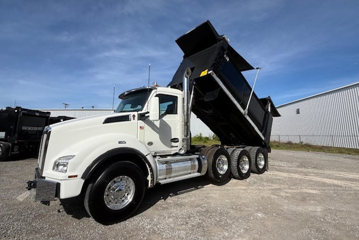 2025 Kenworth T880 — thumbnail 33