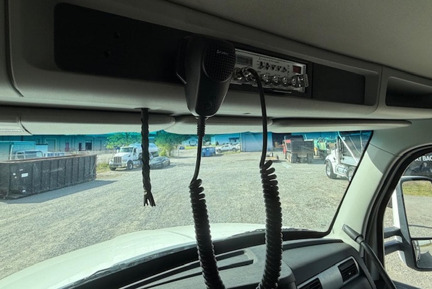 2025 Kenworth T880 — thumbnail 36