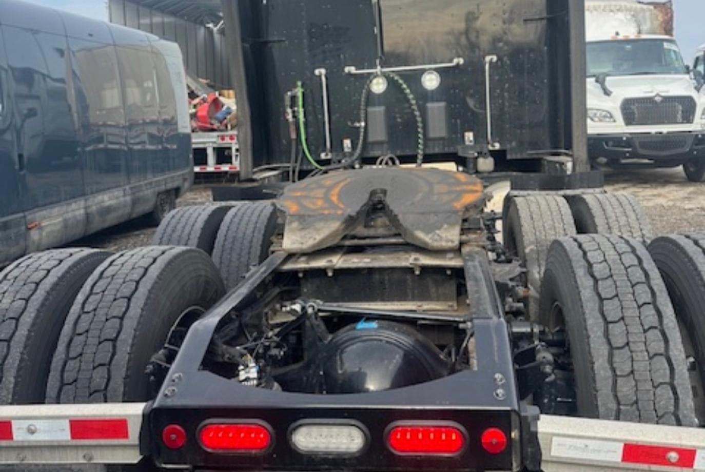 2023 Peterbilt 579 — thumbnail 5