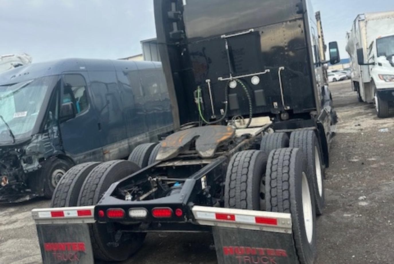 2023 Peterbilt 579 — thumbnail 11