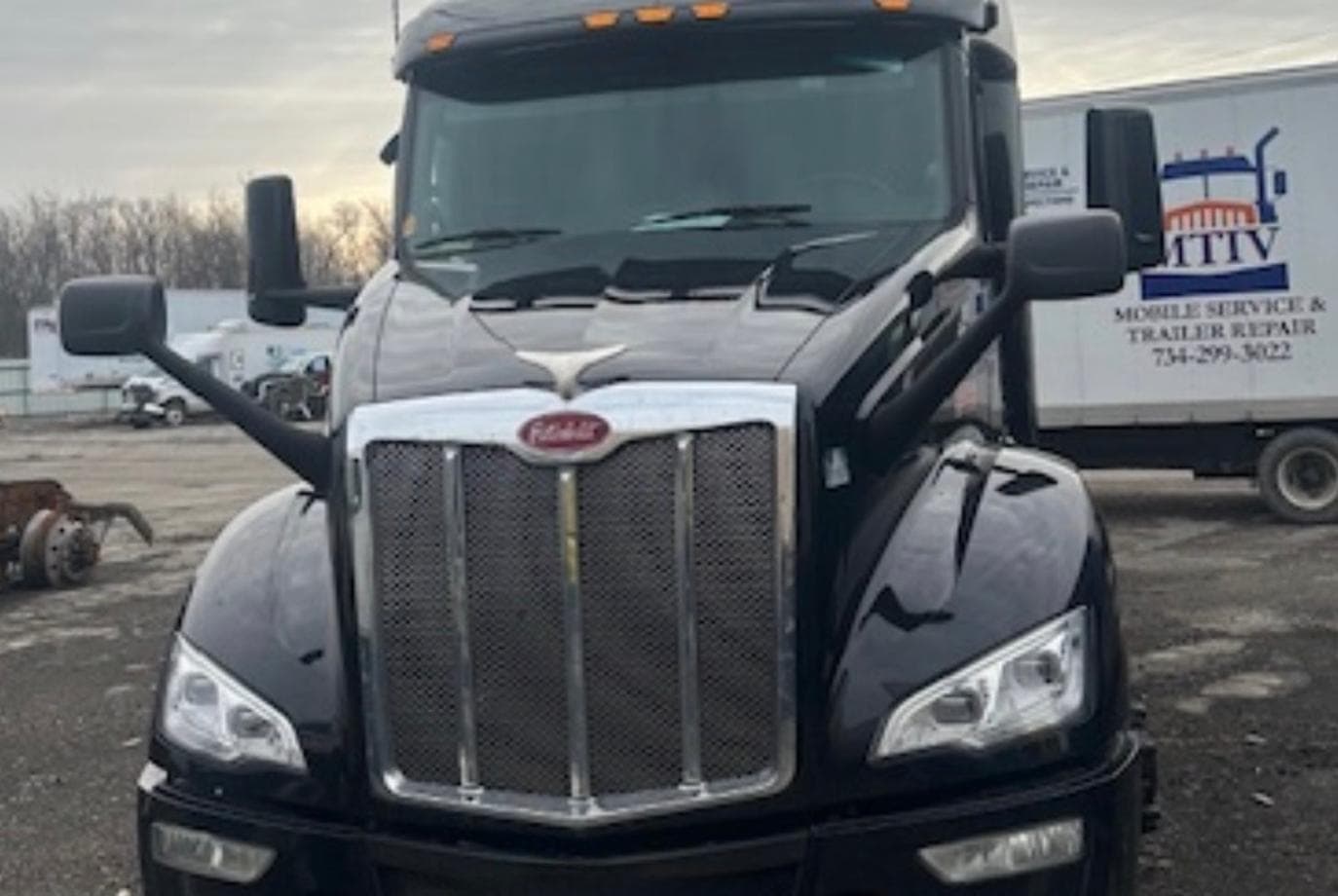 2023 Peterbilt 579 — thumbnail 15